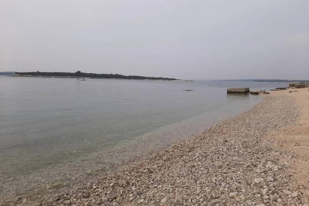 Apartman Near Fazana-500 From The Sea アパート